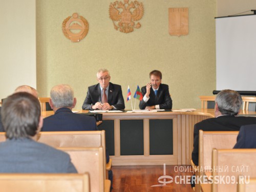 Депутаты Думы города Черкесска рассмотрели вопросы содержания и обустройства муниципальных кладбищ