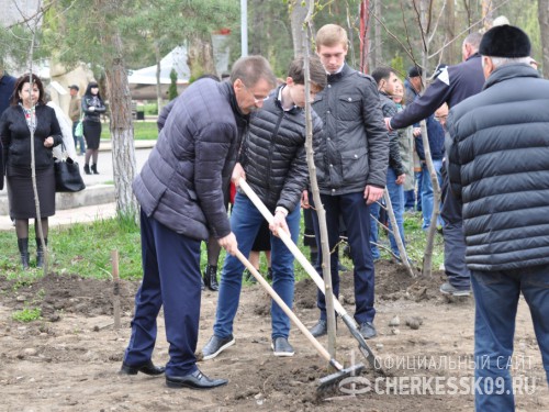 В Черкесске появилась первая в республике аллея памяти погибших воинов-афганцев из КЧР