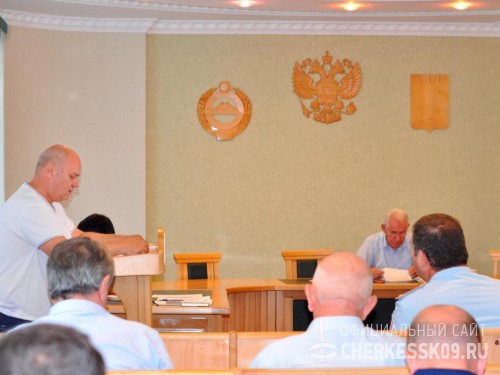 В Черкесске определены основные направления работ по обеспечению безопасности дорожного движения