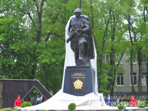 Мемориал памяти земляков, погибших в годы Великой Отечественной войны, открыли  в республиканской столице