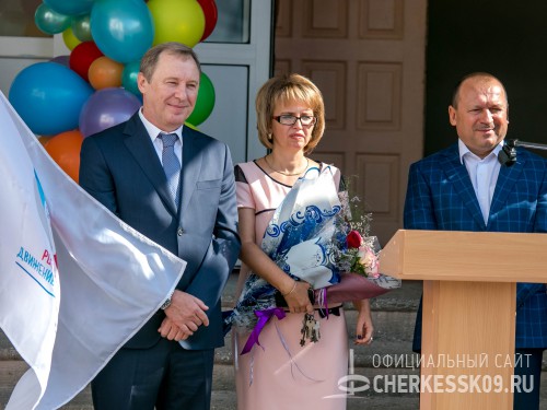 В День знаний школы Черкесска открылись для 15 тысяч учащихся