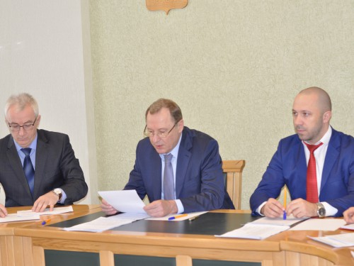 Руслан Тамбиев провел первое в 2019 году заседание АТК Черкесска