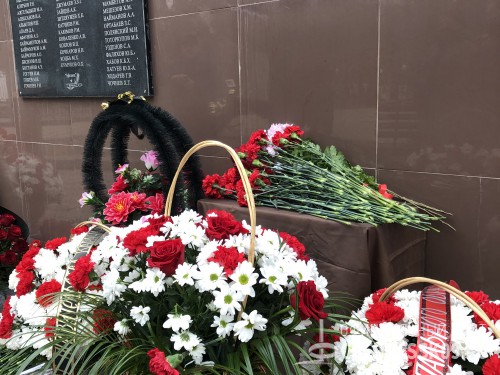 Памятник воинам-интернационалистам открыли в Черкесске к 30-летию вывода советских войск из Афганистана