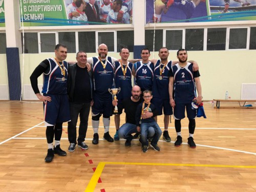 В Черкесске определили призеров открытого чемпионата города по баскетболу
