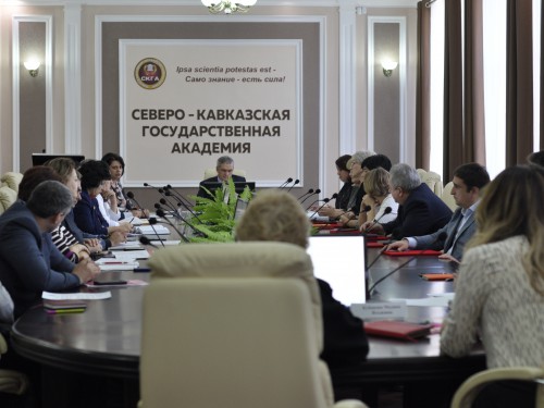 В шести школах Черкесска откроются академические профильные классы по гуманитарным и точным наукам