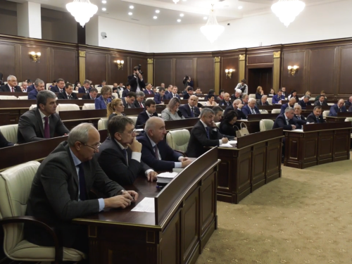 В КЧР запретили продажу снюса несовершеннолетним