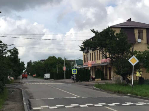 На автодорогах Черкесска по просьбе горожан установлены искусственные неровности